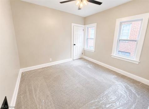 154 Roslyn Drive Youngstown OH 44505
