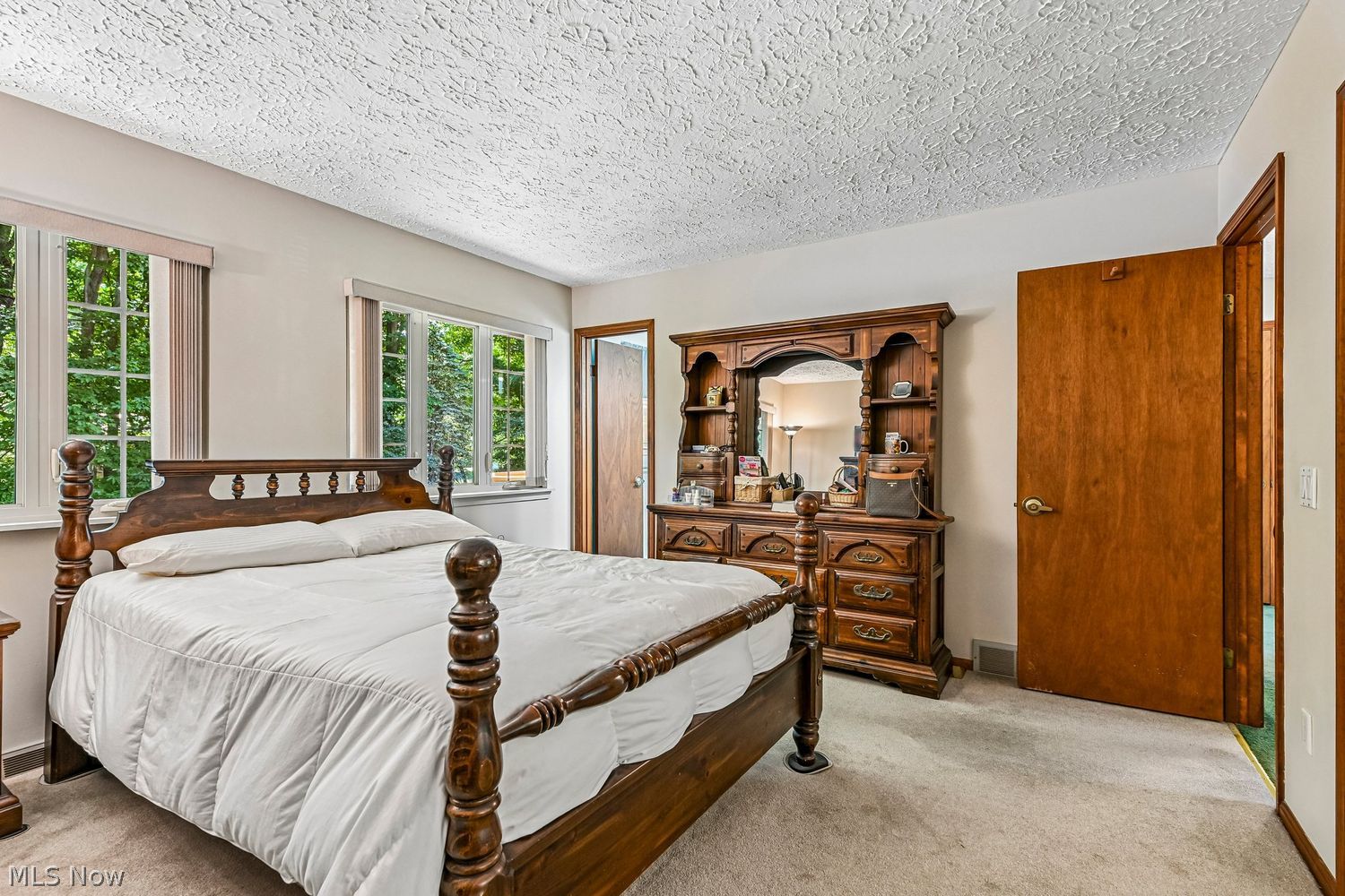 9109 Bluejay Lane Mentor OH 44060