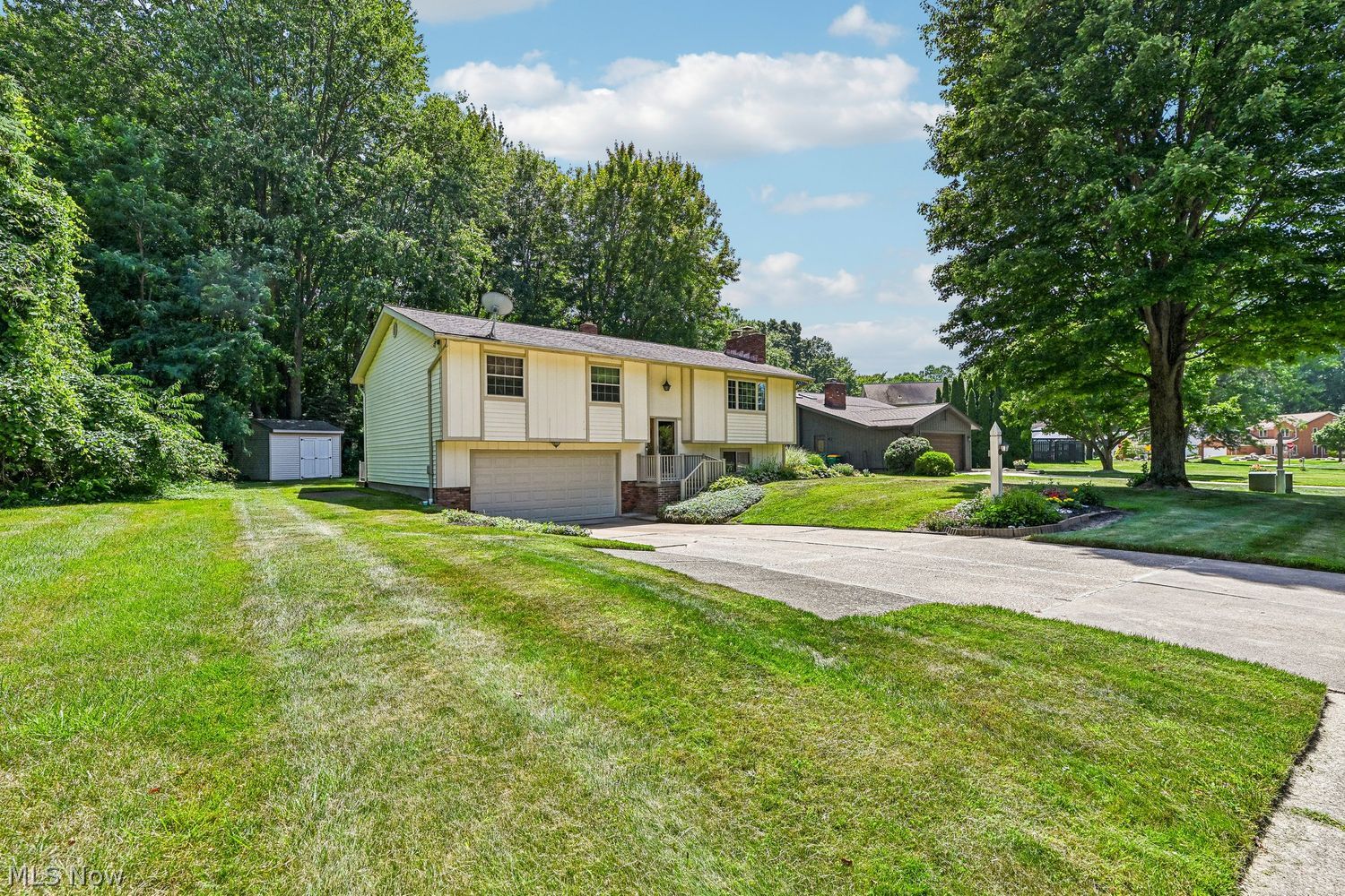 9109 Bluejay Lane Mentor OH 44060