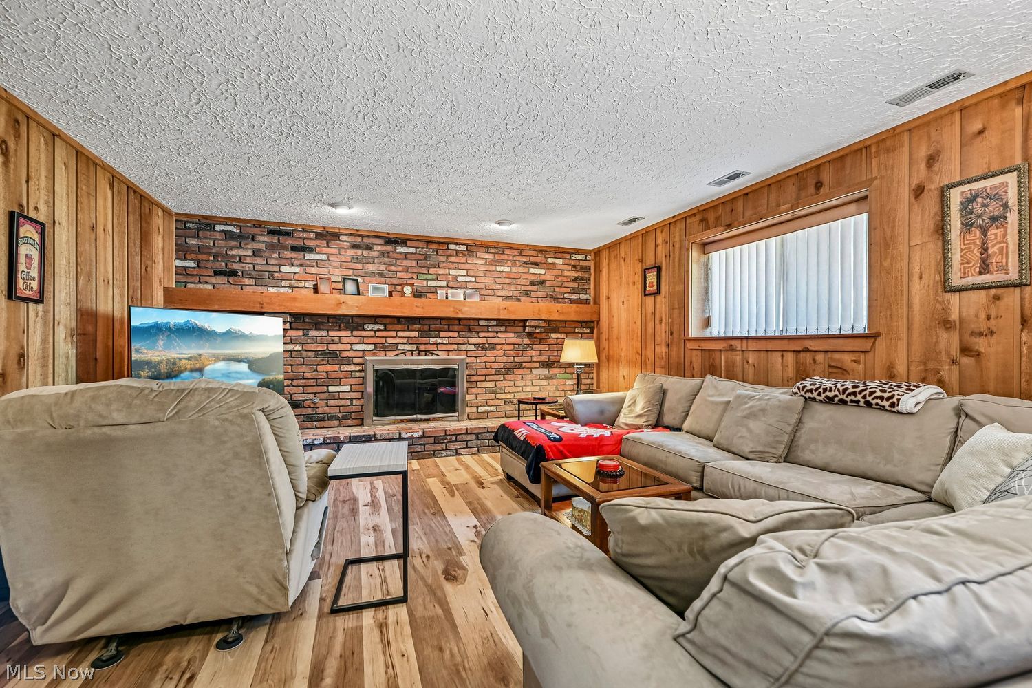 9109 Bluejay Lane Mentor OH 44060