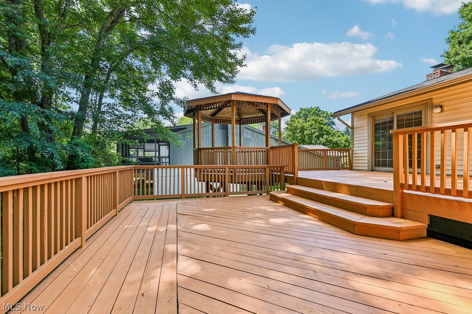 9109 Bluejay Lane Mentor OH 44060