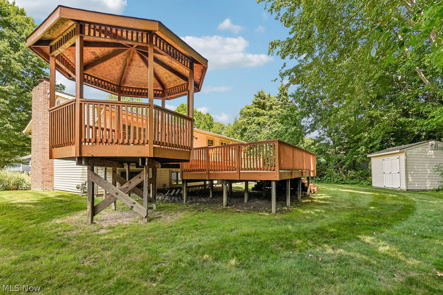 9109 Bluejay Lane Mentor OH 44060