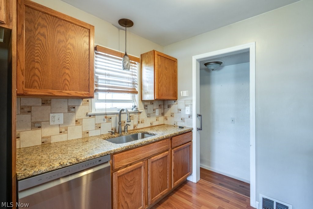 407 E 330th Street Willowick OH 44095