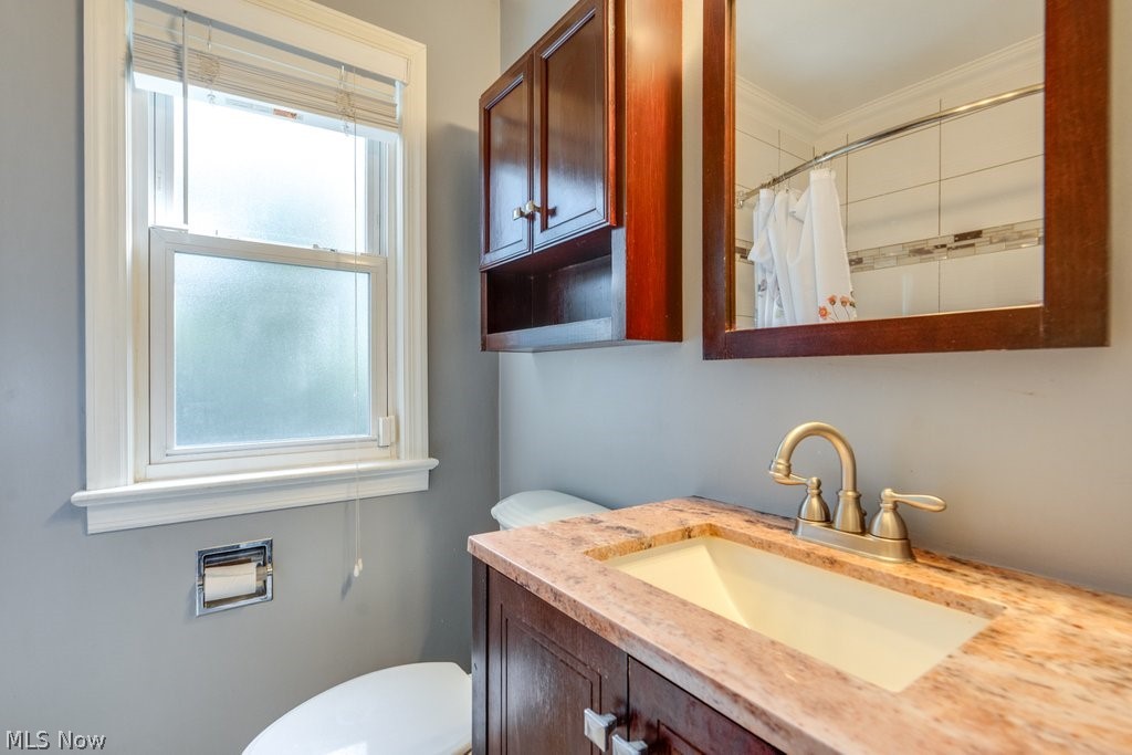 407 E 330th Street Willowick OH 44095