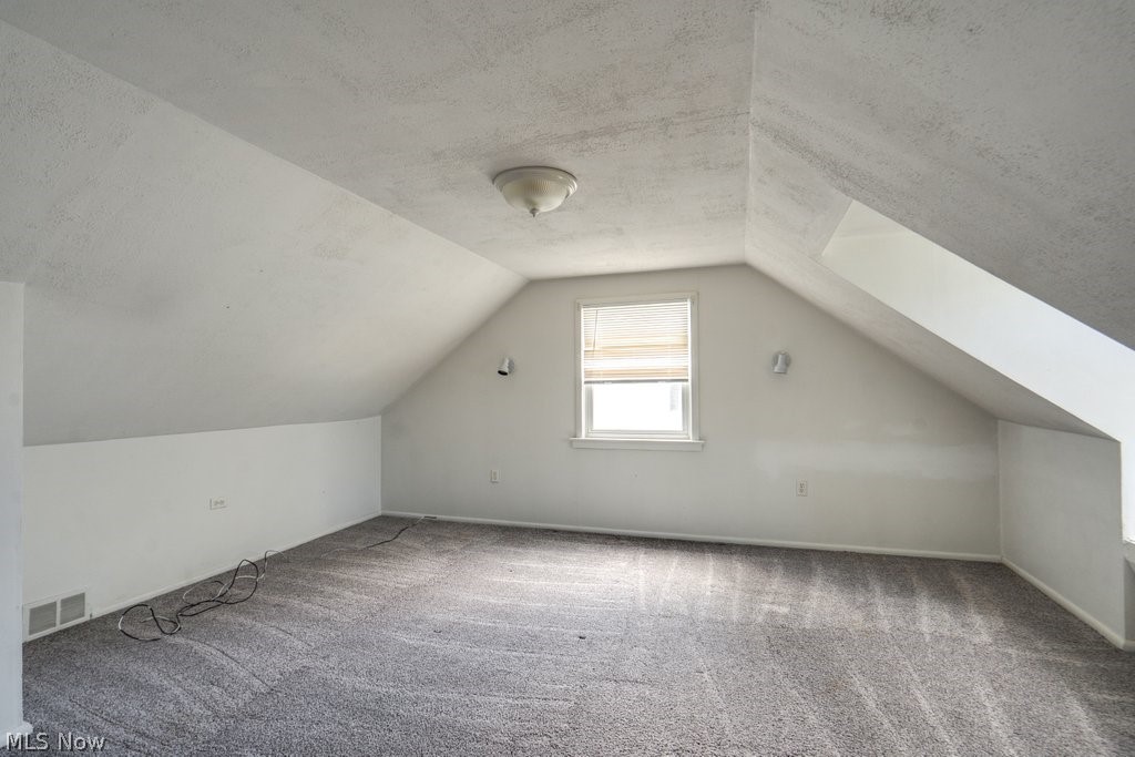 407 E 330th Street Willowick OH 44095