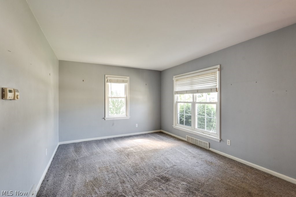 407 E 330th Street Willowick OH 44095