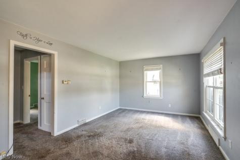 407 E 330th Street Willowick OH 44095