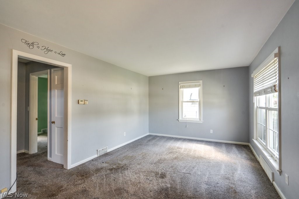 407 E 330th Street Willowick OH 44095