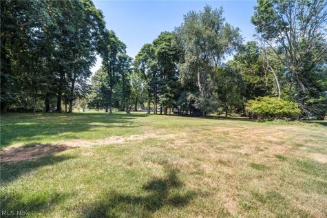 514 Everhard Road SW North Canton OH 44709