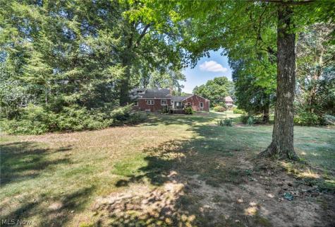 514 Everhard Road SW North Canton OH 44709