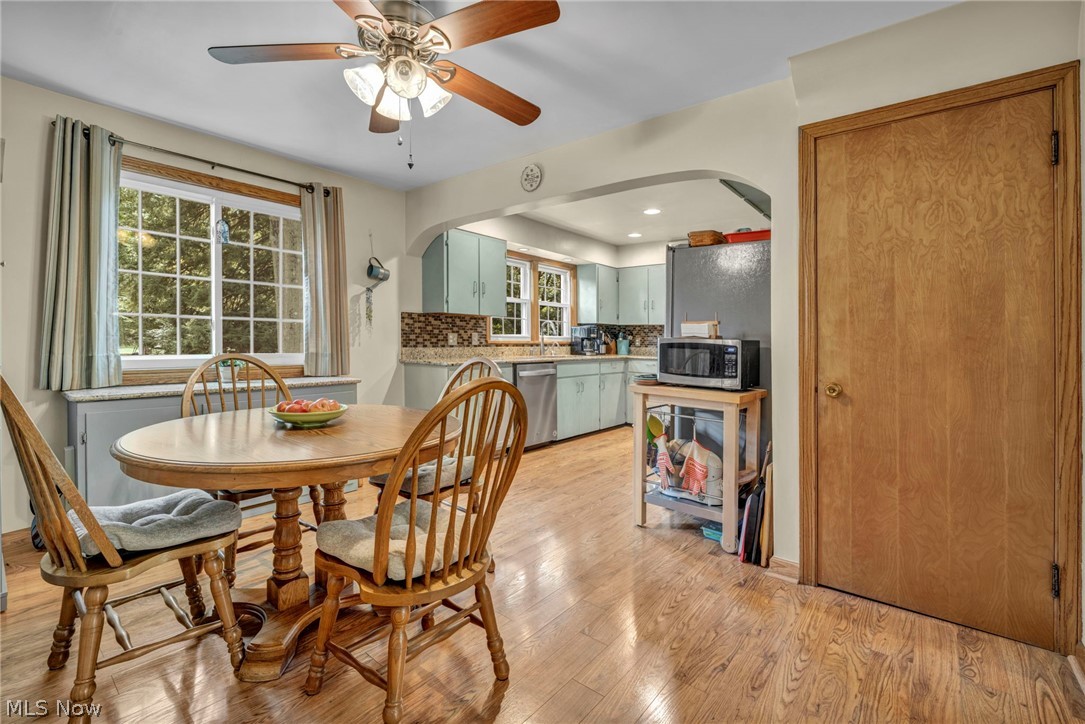 514 Everhard Road SW North Canton OH 44709
