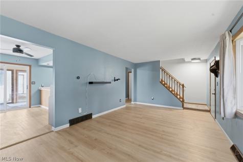 274 Alpha Avenue Akron OH 44312