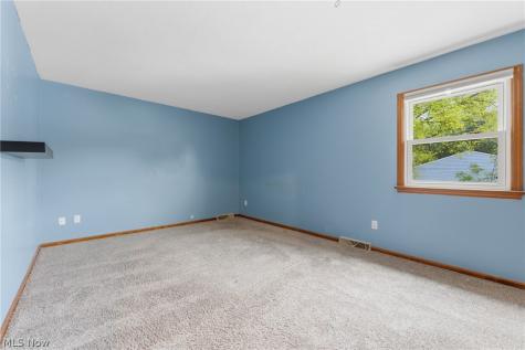 274 Alpha Avenue Akron OH 44312