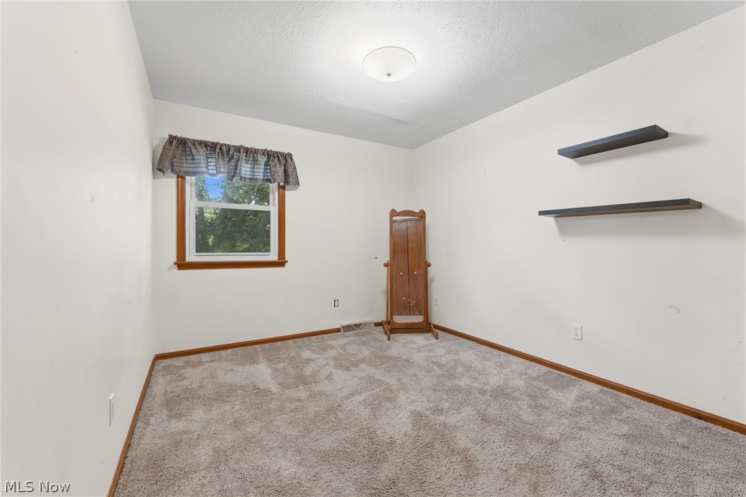 274 Alpha Avenue Akron OH 44312