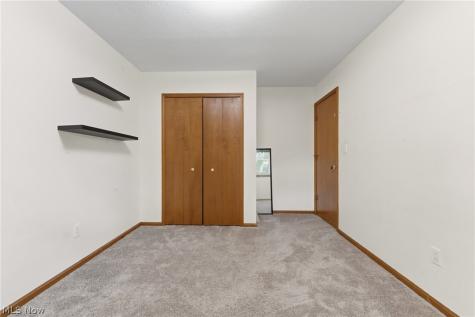 274 Alpha Avenue Akron OH 44312