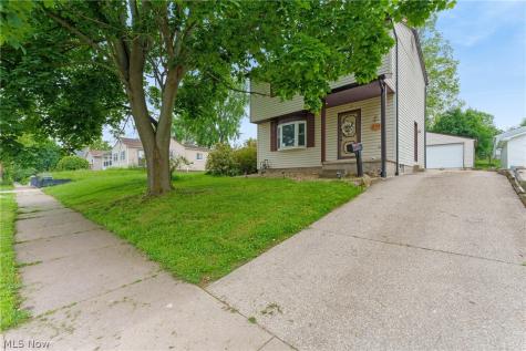 274 Alpha Avenue Akron OH 44312