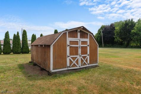 39065 Detroit Road Avon OH 44011