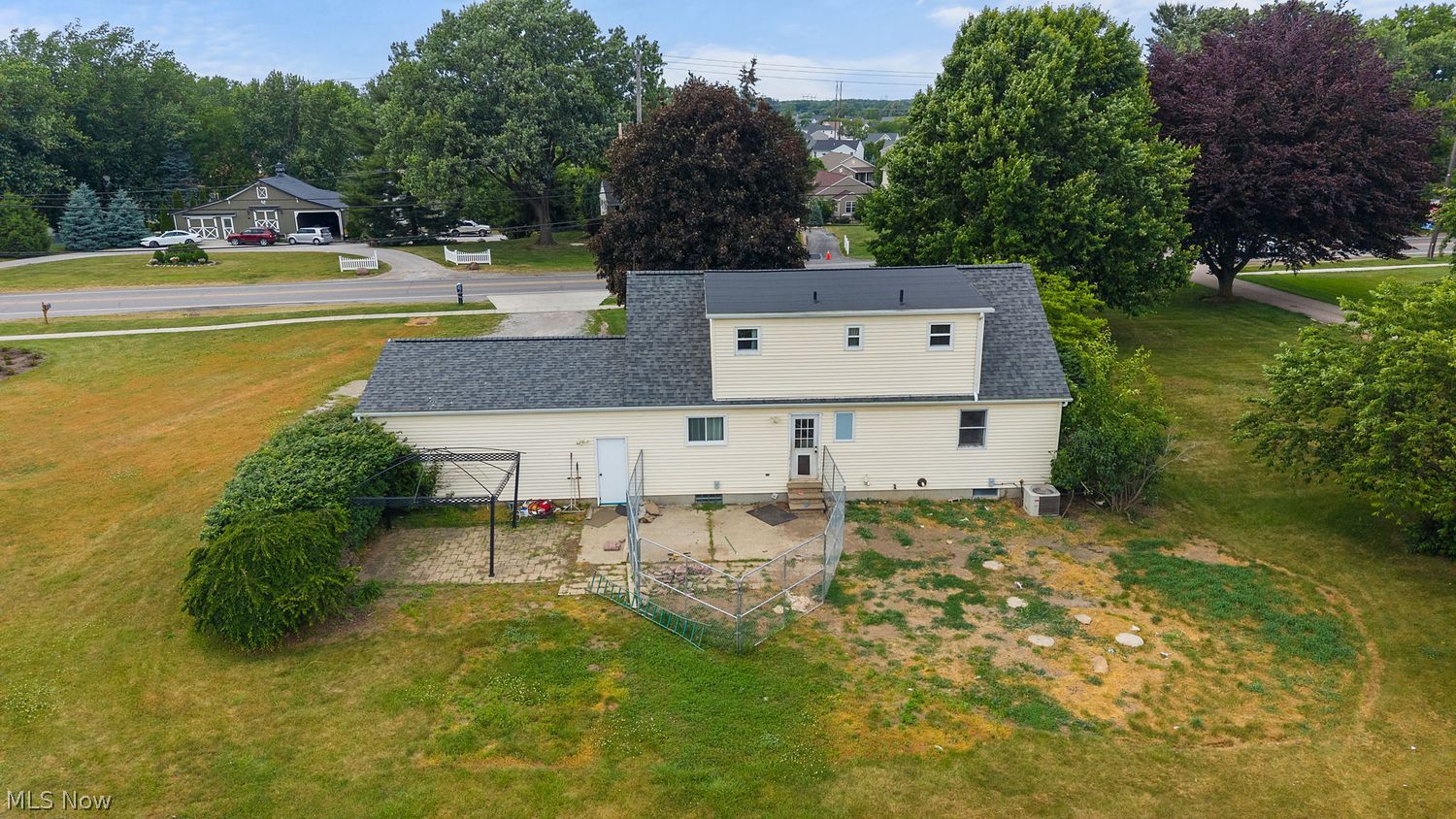 39065 Detroit Road Avon OH 44011
