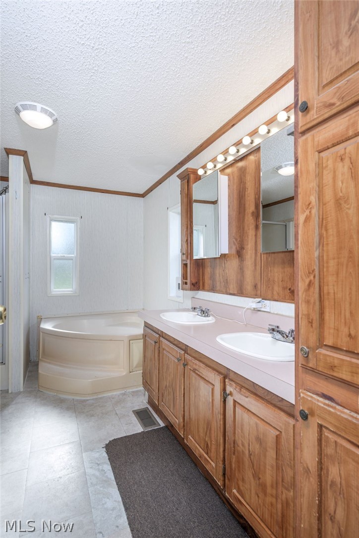 66 Watson Road North Benton OH 44449