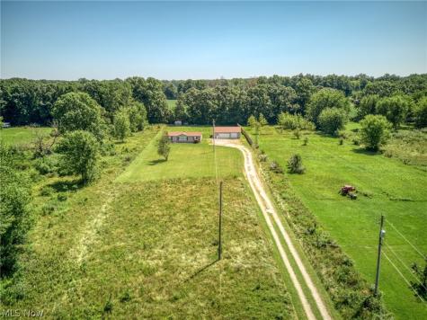 66 Watson Road North Benton OH 44449