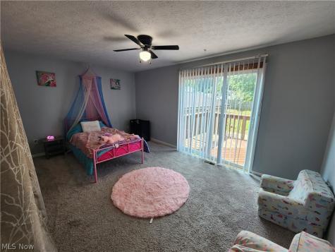 4566 Chatwood Drive Stow OH 44224