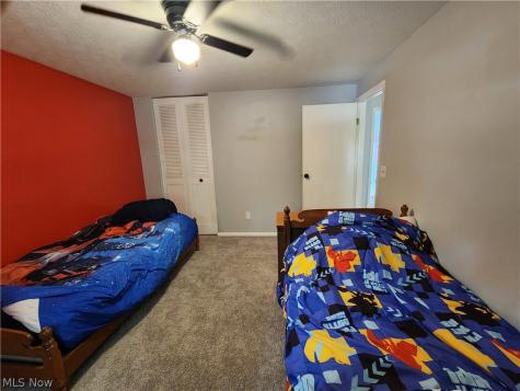 4566 Chatwood Drive Stow OH 44224