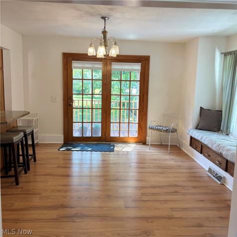 1327 W 9th Street Lorain OH 44052