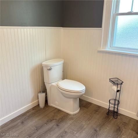 1327 W 9th Street Lorain OH 44052