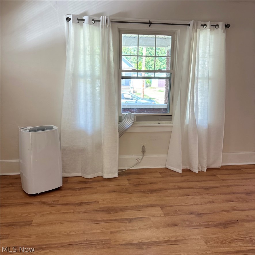 1327 W 9th Street Lorain OH 44052