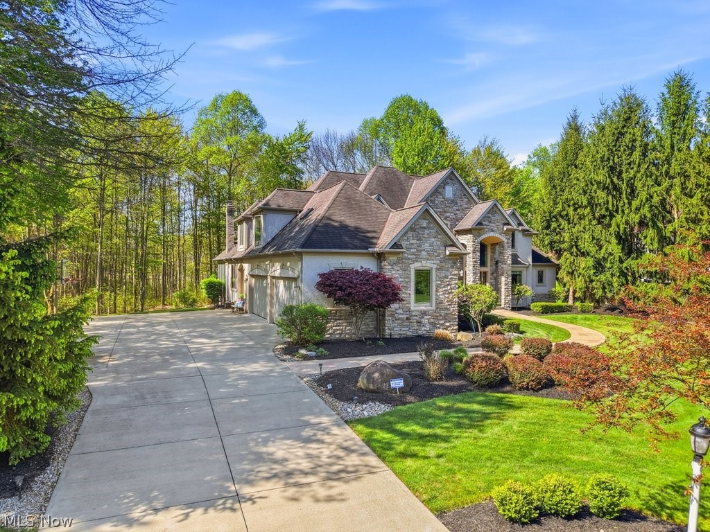 7312 Stockwood Drive Solon OH 44139