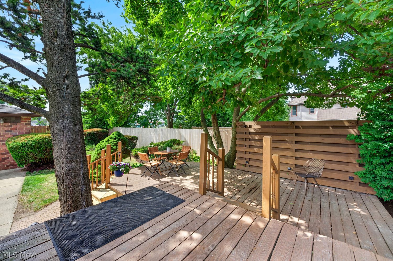 2052 Halstead Avenue Lakewood OH 44107