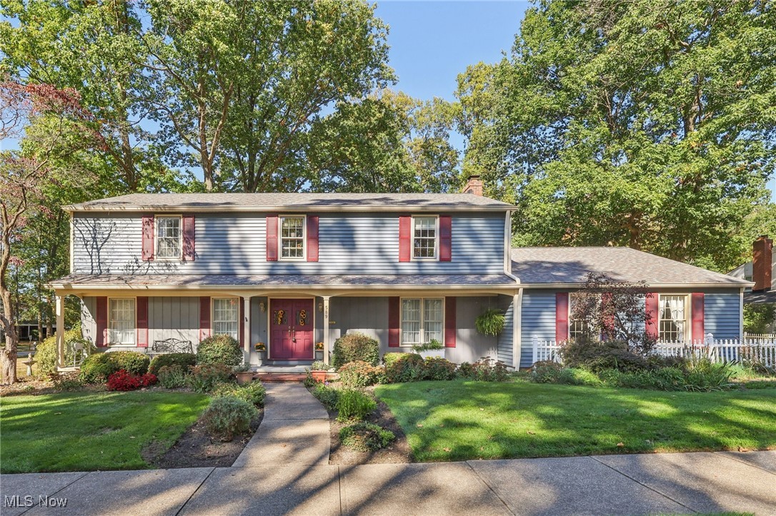 589 Debbington Drive Bay Village OH 44140