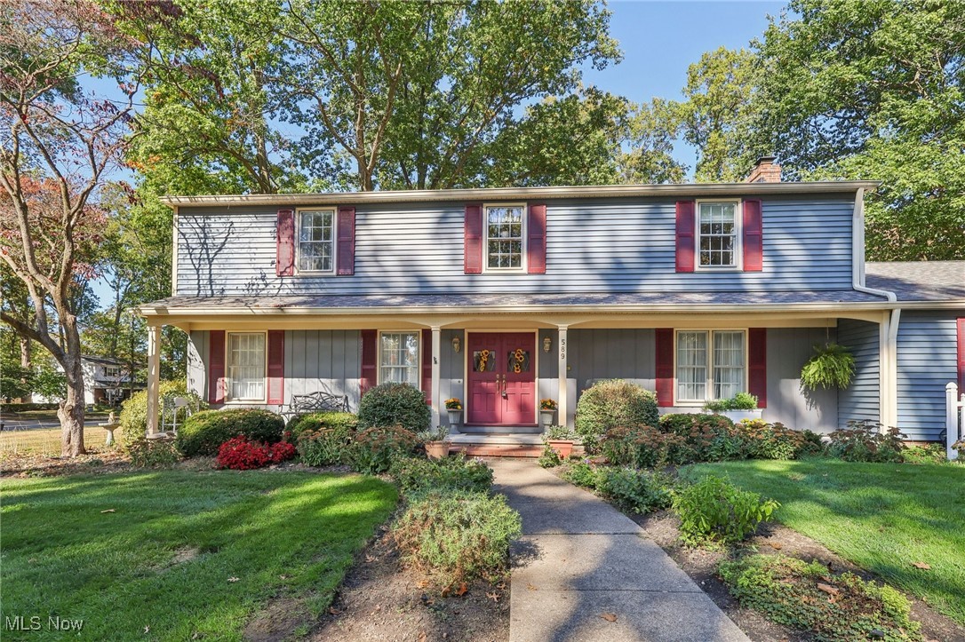 589 Debbington Drive Bay Village OH 44140