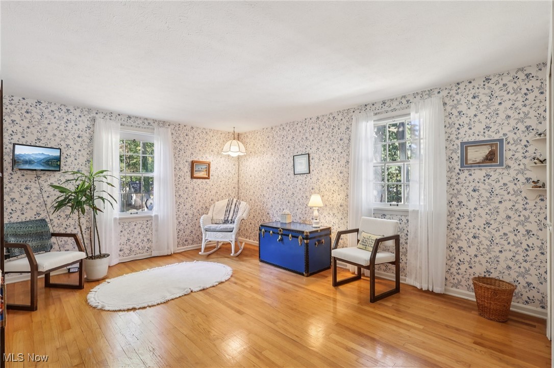 589 Debbington Drive Bay Village OH 44140