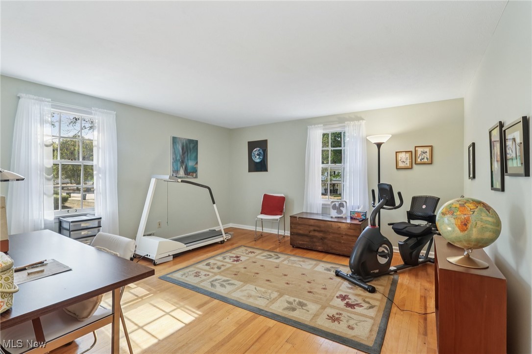 589 Debbington Drive Bay Village OH 44140