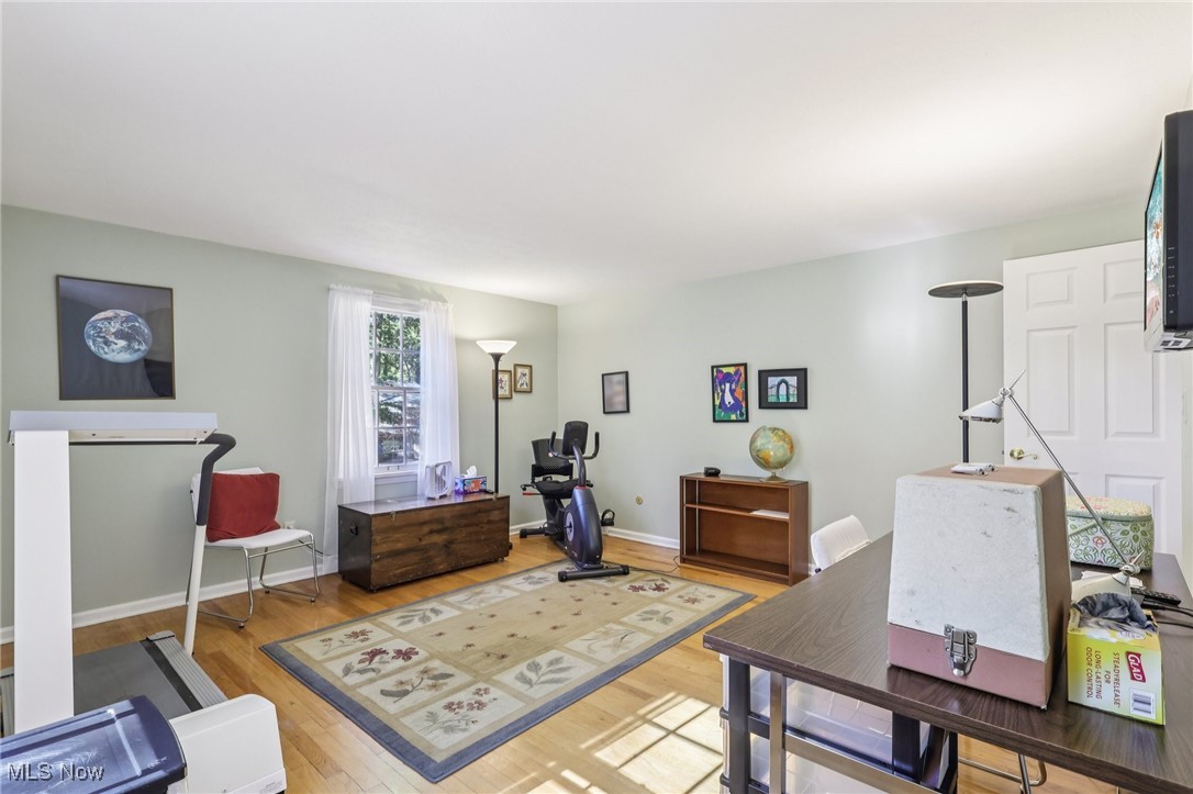 589 Debbington Drive Bay Village OH 44140