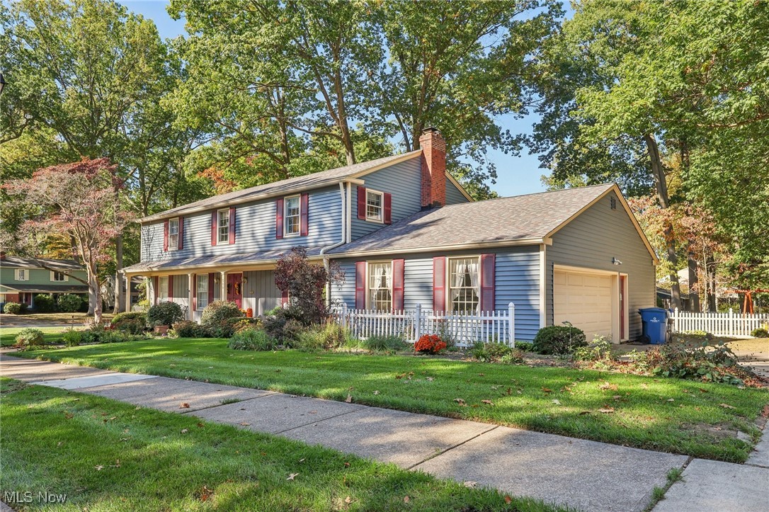 589 Debbington Drive Bay Village OH 44140