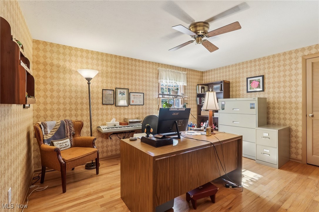 589 Debbington Drive Bay Village OH 44140