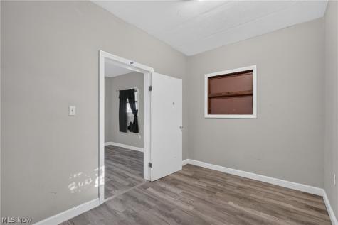 7115 Park Avenue Cleveland OH 44105