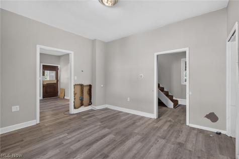7115 Park Avenue Cleveland OH 44105