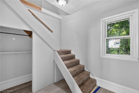 7115 Park Avenue Cleveland OH 44105