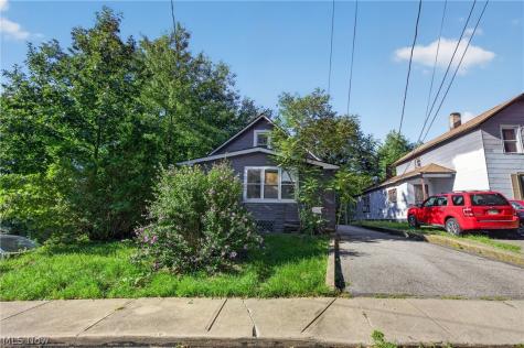 7115 Park Avenue Cleveland OH 44105
