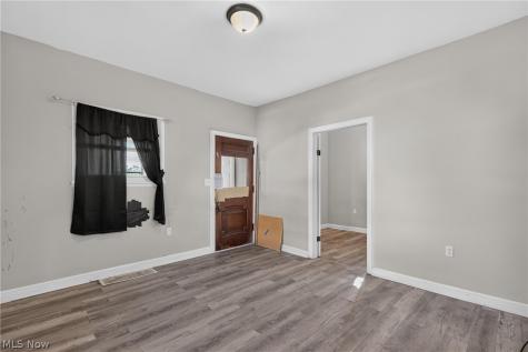 7115 Park Avenue Cleveland OH 44105