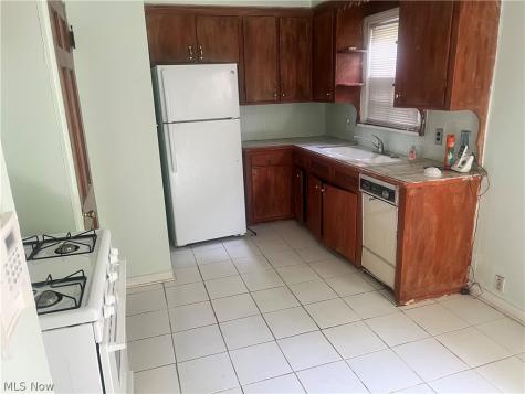 3482 Monticello Boulevard Cleveland Heights OH 44121
