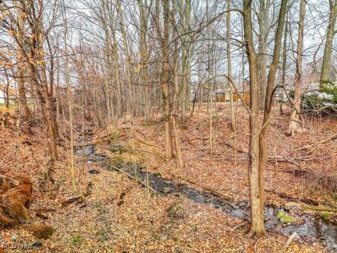 2109 Green Road Cleveland OH 44121