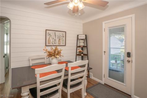 5372 Beacon Road Lyndhurst OH 44124