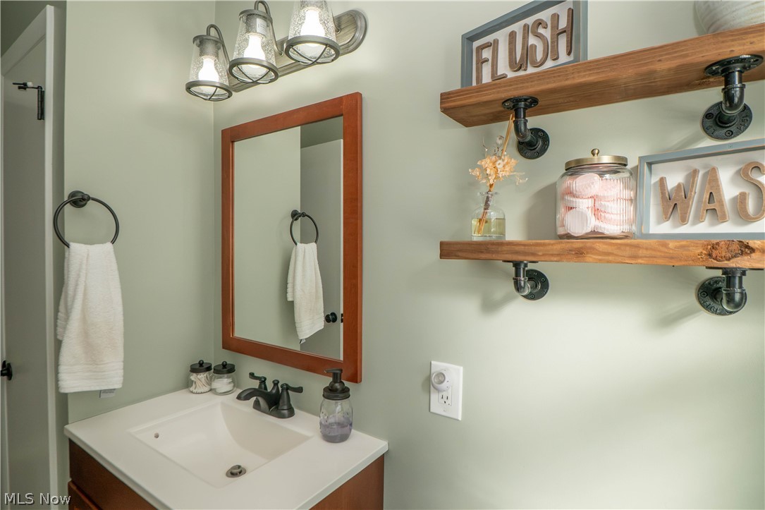 5372 Beacon Road Lyndhurst OH 44124