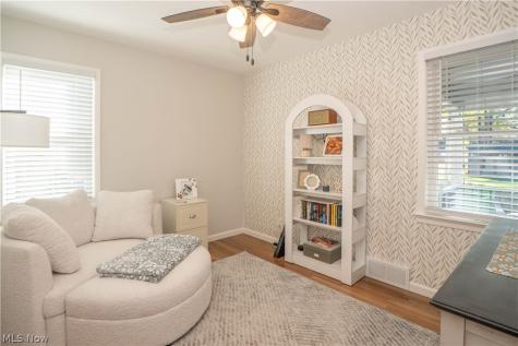 5372 Beacon Road Lyndhurst OH 44124