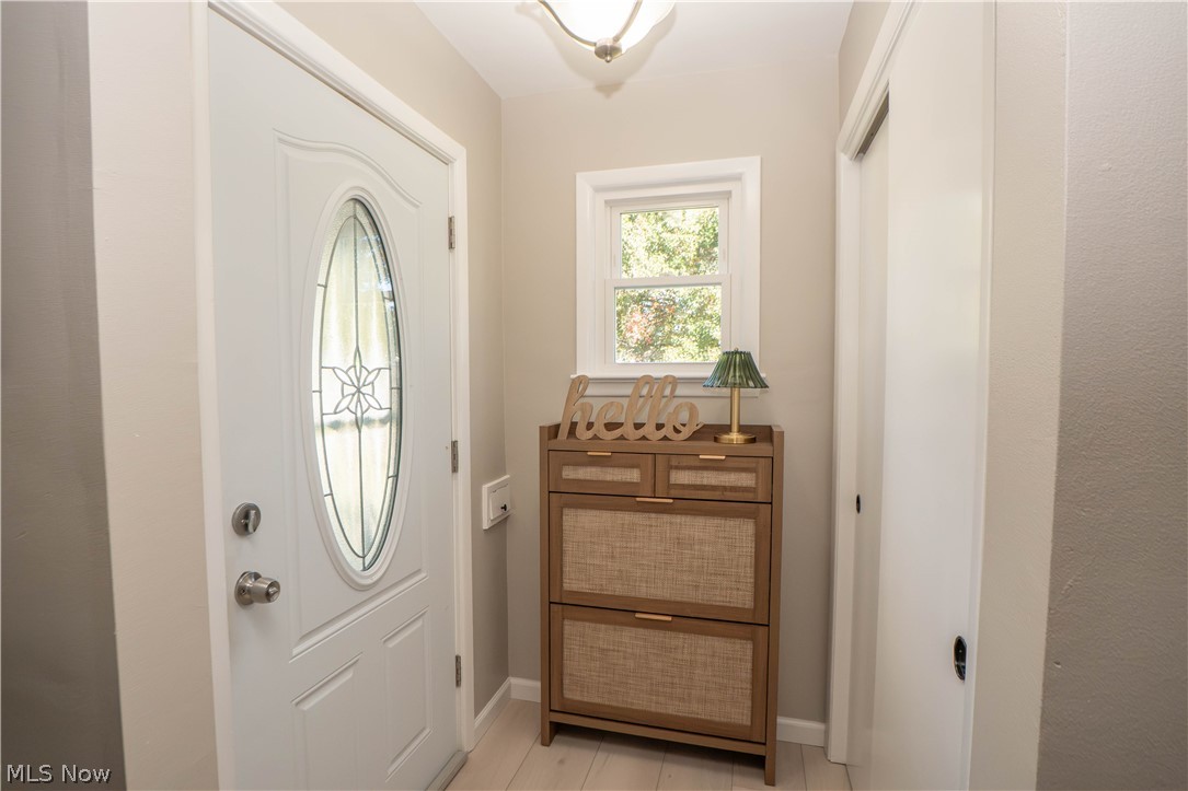 5372 Beacon Road Lyndhurst OH 44124