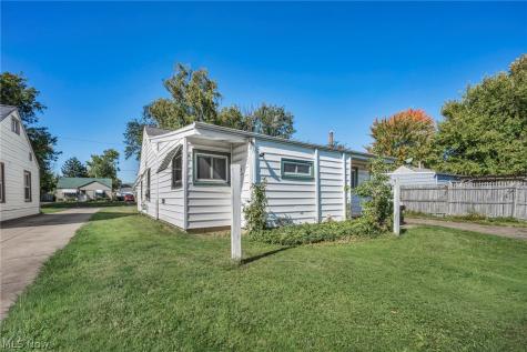 4497 W 145th Street Cleveland OH 44135